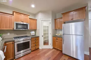 4835 NW Blandy Terrace, Portland, OR 97229 - Photo 10