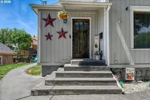 417 NW 4th St, Pendleton, OR 97801 - Photo 4