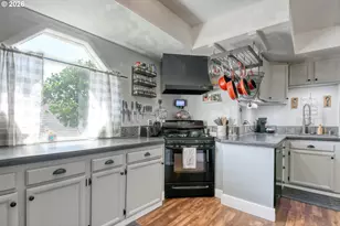 417 NW 4th St, Pendleton, OR 97801 - Photo 18