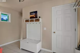 4567 Heceta St, Florence, OR 97439 - Photo 4