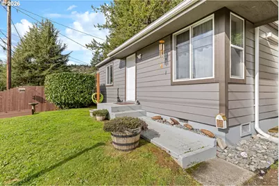 950 W 17th St, Coquille, OR 97423 - Photo 1