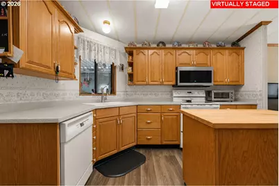 300 SE Lacreole Dr #271, Dallas, OR 97338 - Photo 8