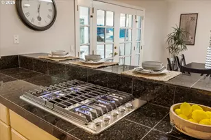 764 10th St, Lake Oswego, OR 97034 - Photo 18