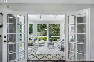 764 10th St, Lake Oswego, OR 97034 - Photo 18