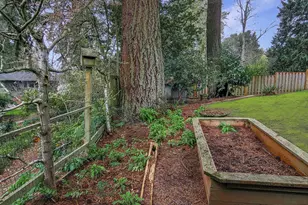 764 10th St, Lake Oswego, OR 97034 - Photo 36