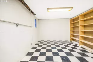 764 10th St, Lake Oswego, OR 97034 - Photo 34