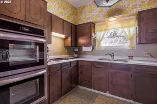 48025 NW Strohmayer Rd, Forest Grove, OR 97116 - Photo 10