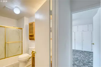 3810 NE Riverside Ave, Pendleton, OR 97801 - Photo 14