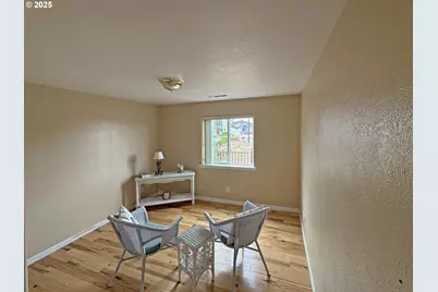 616 Pacific Ave, Brookings, OR 97415 - Photo 38