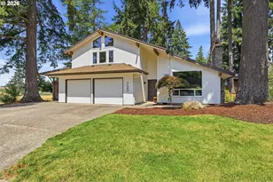 720 NE 31st Pl, Canby, OR 97013 - Photo 2