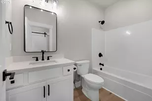 1190 SE Bugle Ave, Warrenton, OR 97146 - Photo 24