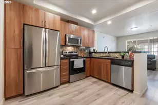 7902 NE Miriam Way, Hillsboro, OR 97006 - Photo 16