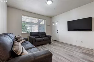 7902 NE Miriam Way, Hillsboro, OR 97006 - Photo 10