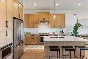 16233 NW Holman Wy, Portland, OR 97229 - Photo 14