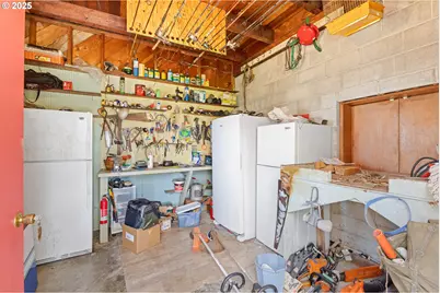 1211 Fairview St, Myrtle Point, OR 97458 - Photo 44