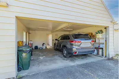 1211 Fairview St, Myrtle Point, OR 97458 - Photo 46