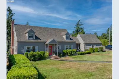 1211 Fairview St, Myrtle Point, OR 97458 - Photo 2