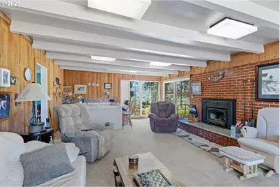 1211 Fairview St, Myrtle Point, OR 97458 - Photo 24