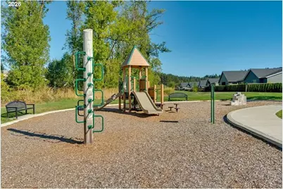 1740 NE Shell Rock Dr, Estacada, OR 97023 - Photo 12