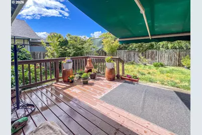 1874 SW Topaz Ln, Grants Pass, OR 97526 - Photo 18