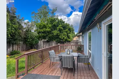 1874 SW Topaz Ln, Grants Pass, OR 97526 - Photo 20