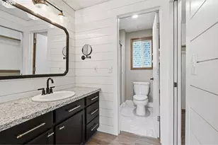 15920 SW Bridle Hills Dr, Beaverton, OR 97007 - Photo 22