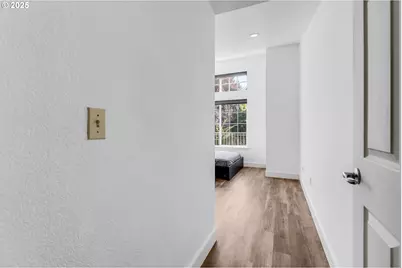 17548 NW Springville Rd #F8, Portland, OR 97229 - Photo 14