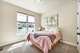1198 S 41st Pl, Springfield, OR 97478 - Photo 8