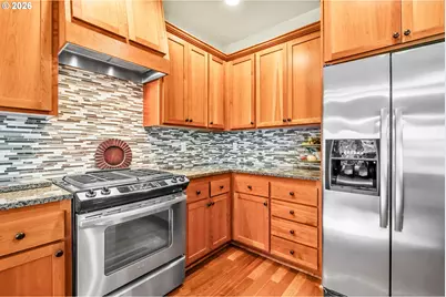 1198 S 41st Pl, Springfield, OR 97478 - Photo 18