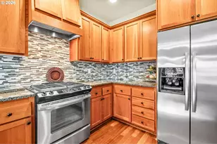 1198 S 41st Pl, Springfield, OR 97478 - Photo 18