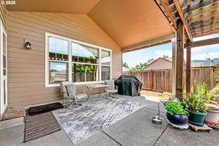 1198 S 41st Pl, Springfield, OR 97478 - Photo 36