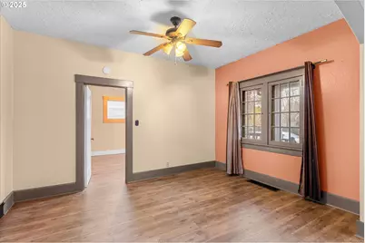 21835 Willamette Dr, West Linn, OR 97068 - Photo 10