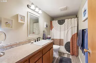 12441 SW King George Dr, Portland, OR 97224 - Photo 16