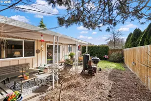 12441 SW King George Dr, Portland, OR 97224 - Photo 34