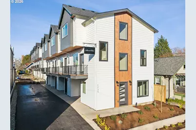 1731 SE Clatsop St, Portland, OR 97202 - Photo 1