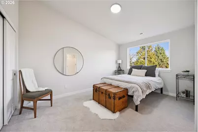 1731 SE Clatsop St, Portland, OR 97202 - Photo 8