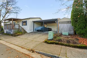 260 21st St, Albany, OR 97322 - Photo 2