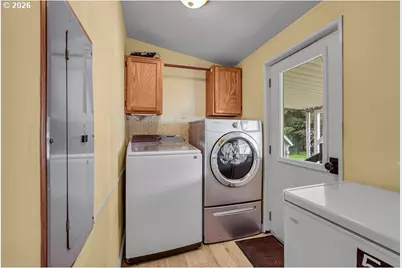 12450 SW Fischer Rd #216, Tigard, OR 97224 - Photo 26