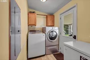12450 SW Fischer Rd, Tigard, OR 97224 - Photo 26