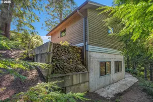 527 Eagles Nest Ln, Gleneden Beach, OR 97388 - Photo 34