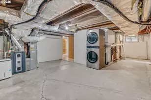 3830 NE Wistaria Dr, Portland, OR 97212 - Photo 40