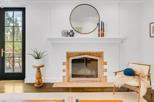 3830 NE Wistaria Dr, Portland, OR 97212 - Photo 12