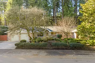 4520 Calaroga Dr, West Linn, OR 97068 - Photo 2