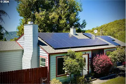 1620 NE Winter St, Roseburg, OR 97470 - Photo 2