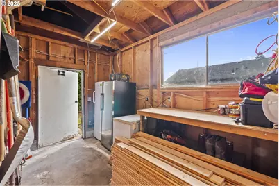 547 Fir St, Woodburn, OR 97071 - Photo 30