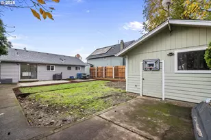 547 Fir St, Woodburn, OR 97071 - Photo 26