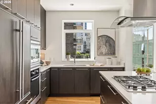 949 NW Overton St, Portland, OR 97209 - Photo 14