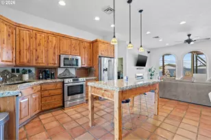 832 E Main St, Hermiston, OR 97838 - Photo 14