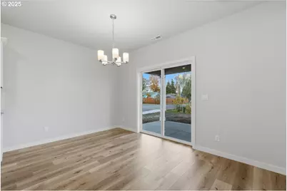 405 S Cedar St, Yamhill, OR 97148 - Photo 6