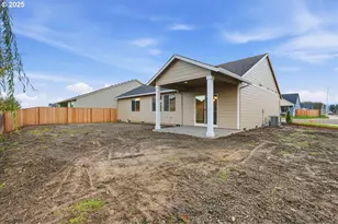 405 S Cedar St, Yamhill, OR 97148 - Photo 32